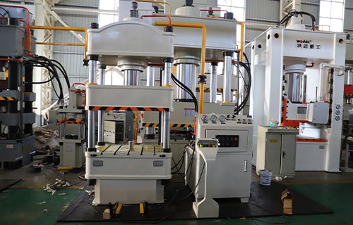 四柱油壓機(jī)的結(jié)構(gòu)、原理及特點(diǎn)