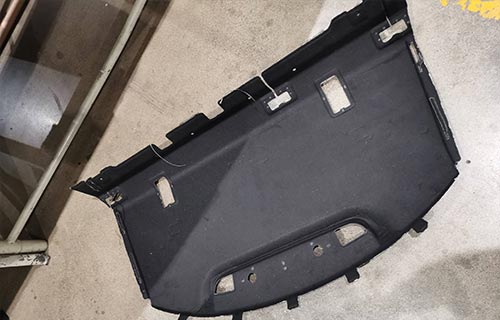 400噸四柱油壓機-汽車后平臺蓋板生產設備