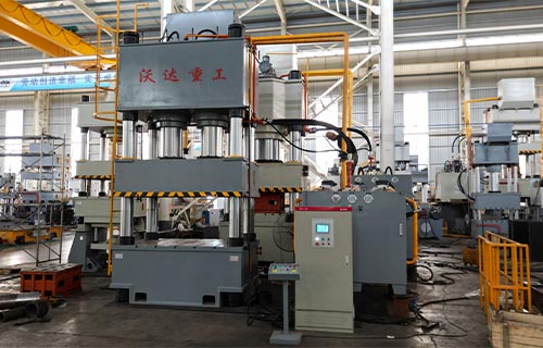 復合材料模壓成型-800噸四柱油壓機