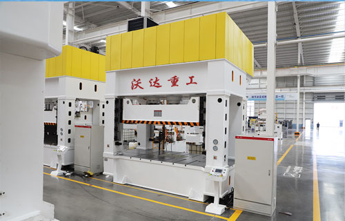 630噸框架式油壓機-630t油壓機